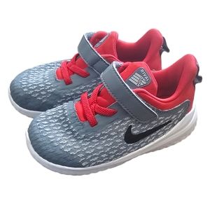 Nike Rival Toddler Sneakers 8C